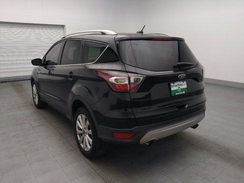 Used 2017 Ford Escape Titanium FWD image 5