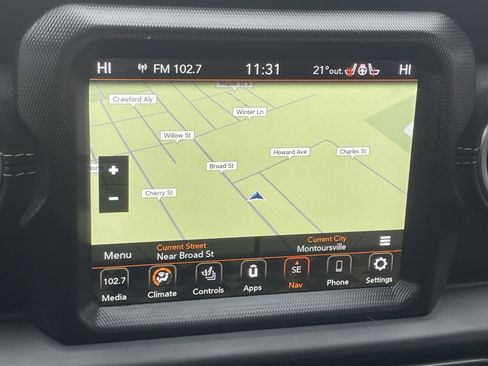 Used 2020 Jeep Gladiator Overland image 27