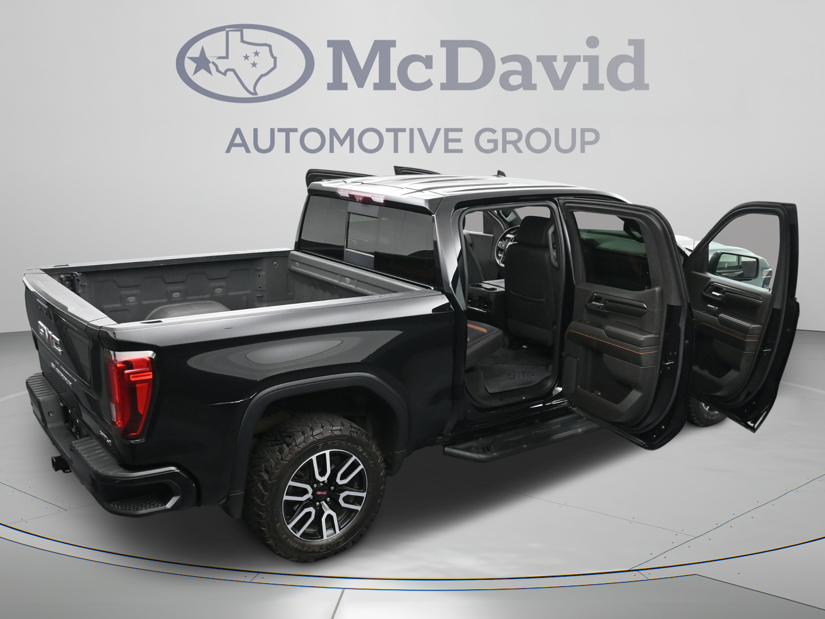 Used 2024 GMC Sierra 1500 AT4 w/ Technology Package AWD/4WD image 45