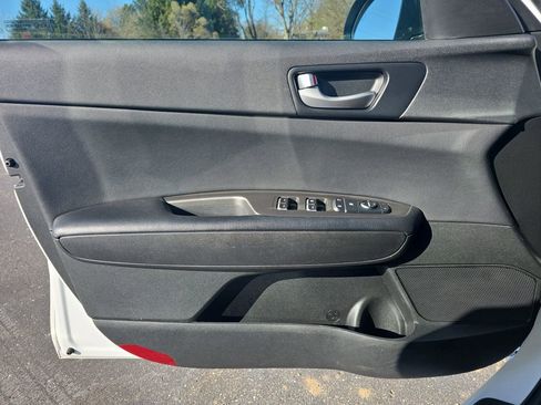 Used 2020 Kia Optima LX image 26