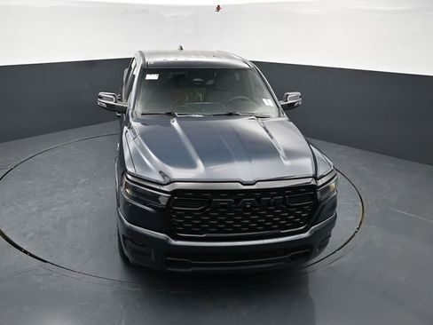 New 2026 RAM 1500 4x4 Crew Cab image 39