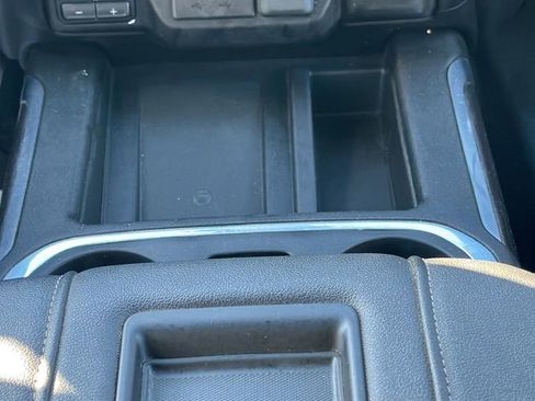 Used 2022 Chevrolet Silverado 2500 LTZ w/ LTZ Premium Package image 21