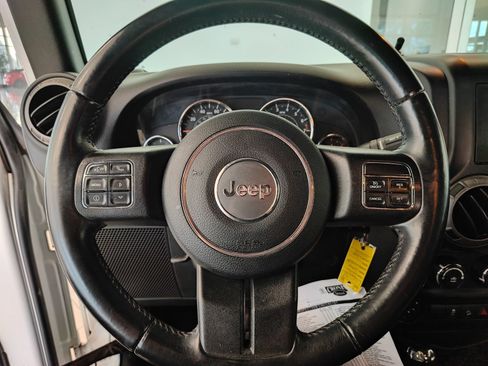 Used 2016 Jeep Wrangler Unlimited Sport w/ Quick Order Package 24S AWD/4WD image 13