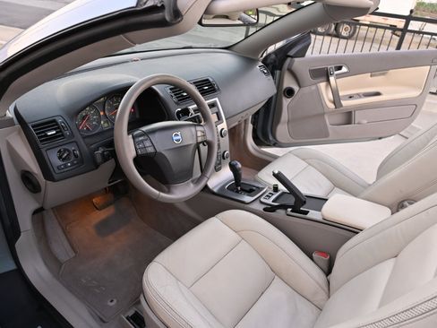 Used 2008 Volvo C70 T5 image 16