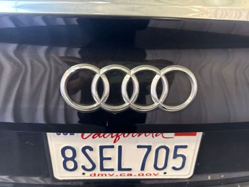 Used 2017 Audi A4 2.0T Ultra Premium w/ Convenience Package FWD image 11