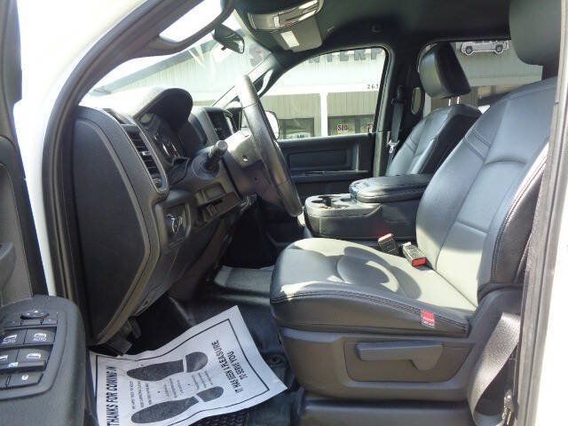 Used 2022 RAM 2500 Tradesman AWD/4WD image 11