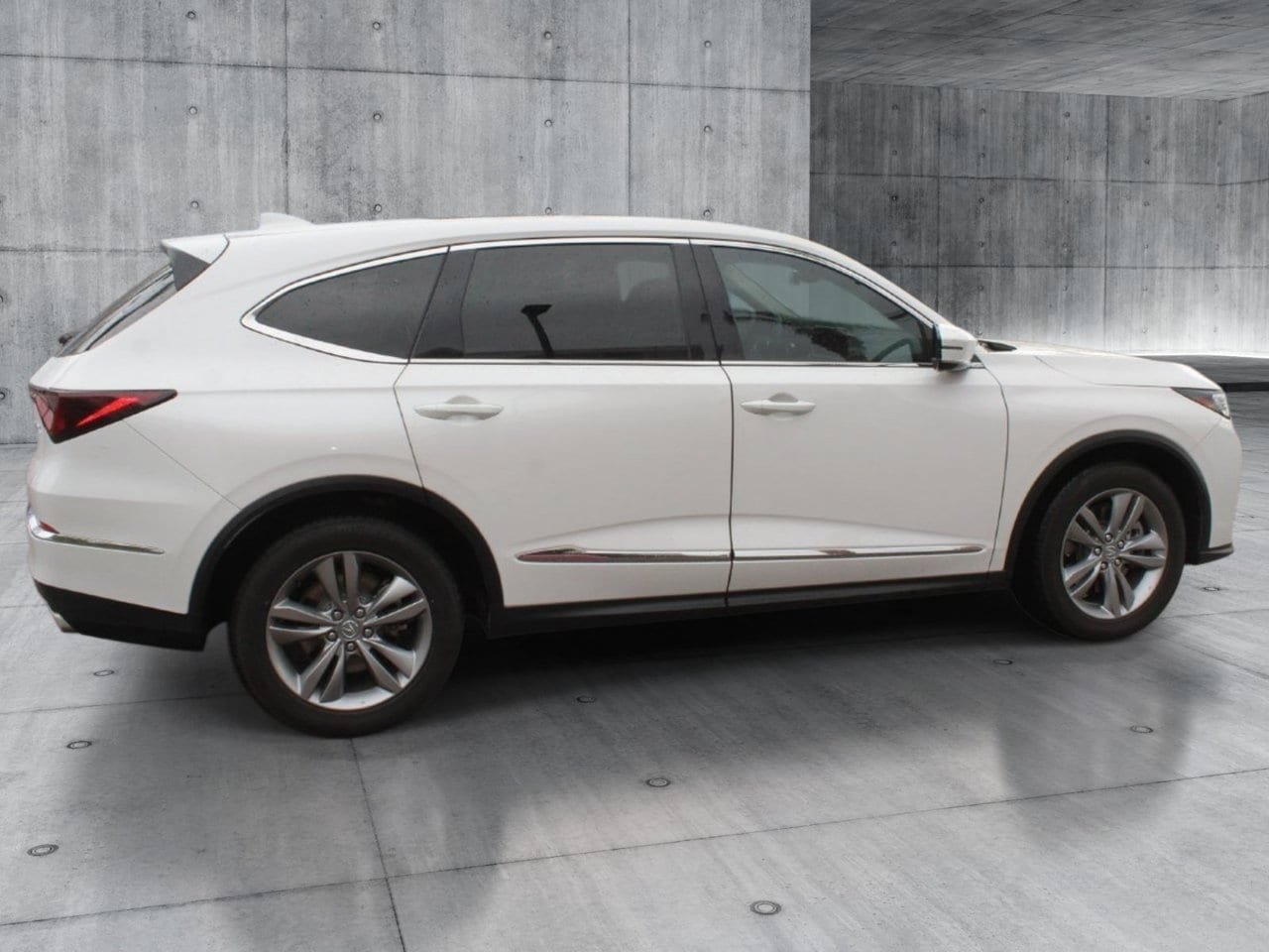 Used 2025 Acura MDX FWD image 6