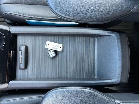 Used 2019 Honda Pilot Touring image 40