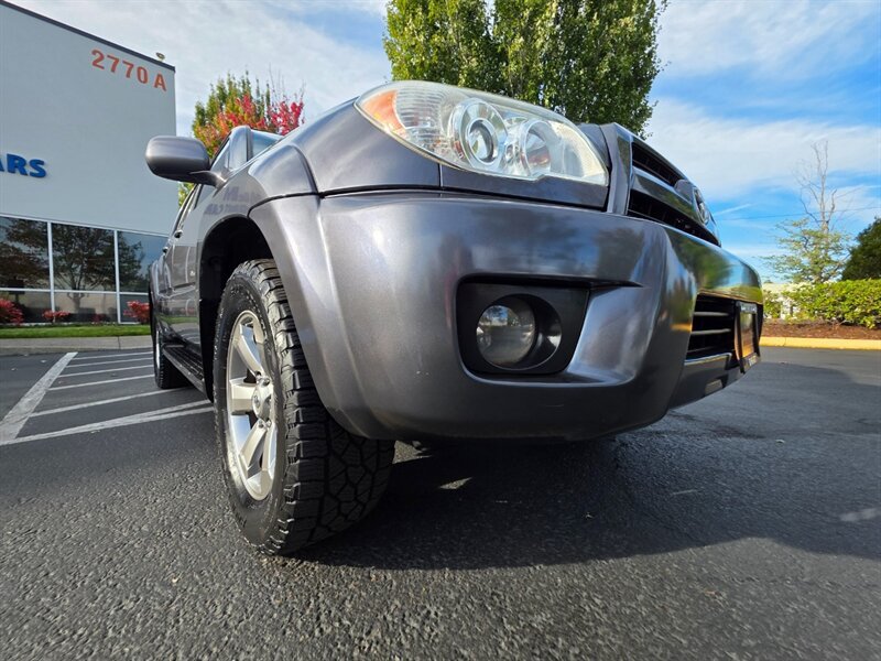 Used 2008 Toyota 4Runner Limited w/ Limited Extra Value Pkg 1 AWD/4WD image 9