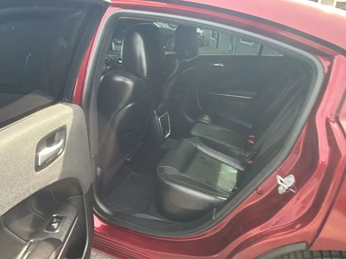 Used 2018 Dodge Charger R/T w/ Plus Group image 20