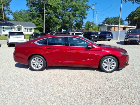Used 2020 Chevrolet Impala LT w/ LT Convenience Package FWD image 10