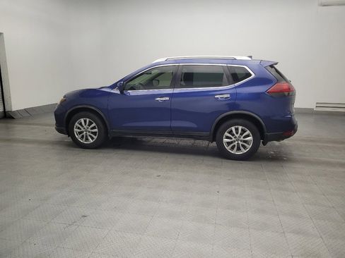 Used 2018 Nissan Rogue SV w/ Premium Package FWD image 3