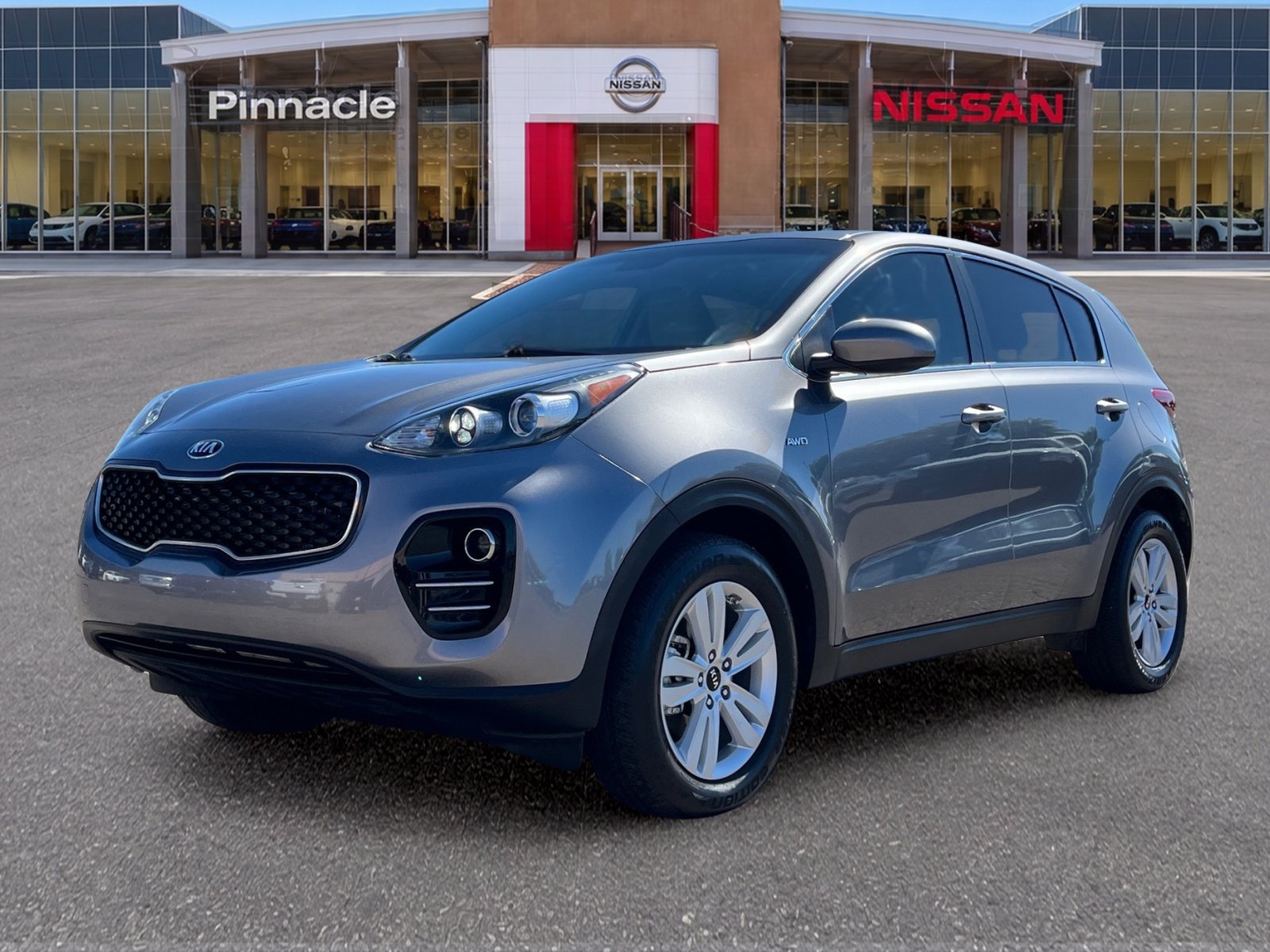 Used 2018 Kia Sportage LX AWD/4WD image 2