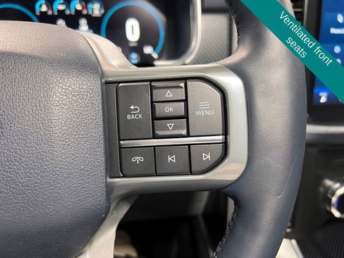 Used 2022 Ford F150 Limited image 11