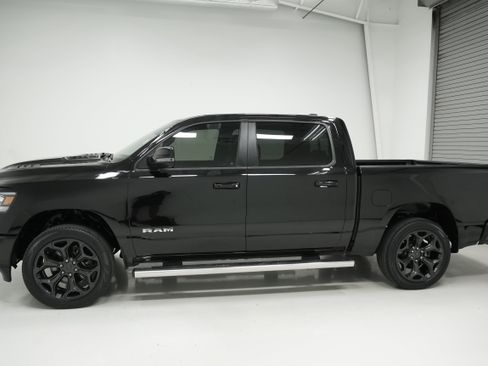 Used 2024 RAM 1500 Laramie image 6