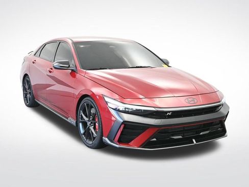Used 2025 Hyundai Elantra N FWD image 3