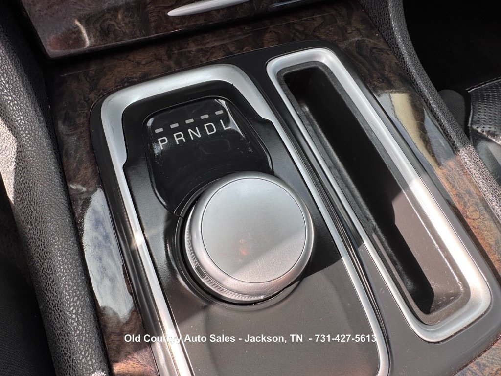 Used 2020 Chrysler 300 Limited RWD image 27