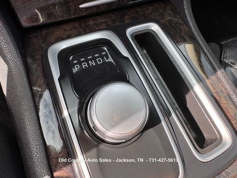 Used 2020 Chrysler 300 Limited RWD image 27