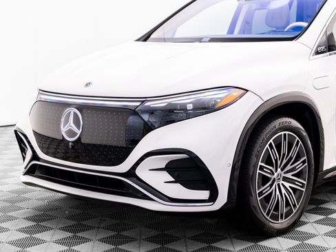 Used 2023 Mercedes-Benz EQS 450+ 4MATIC SUV image 37