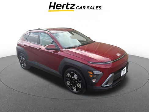 Used 2025 Hyundai Kona SEL image 1