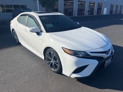 Used 2019 Toyota Camry SE