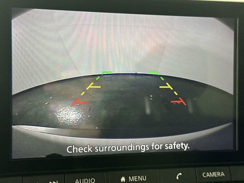 Used 2023 Nissan Rogue SV image 17