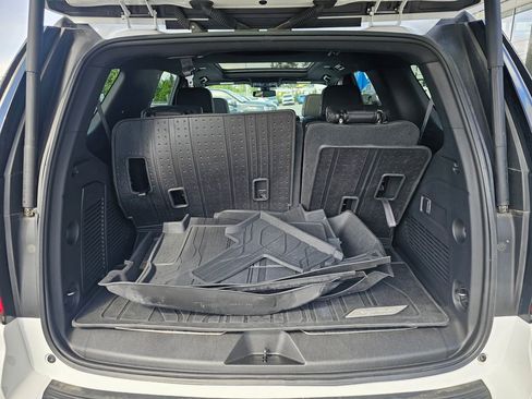 Used 2021 Chevrolet Tahoe RST AWD/4WD image 15