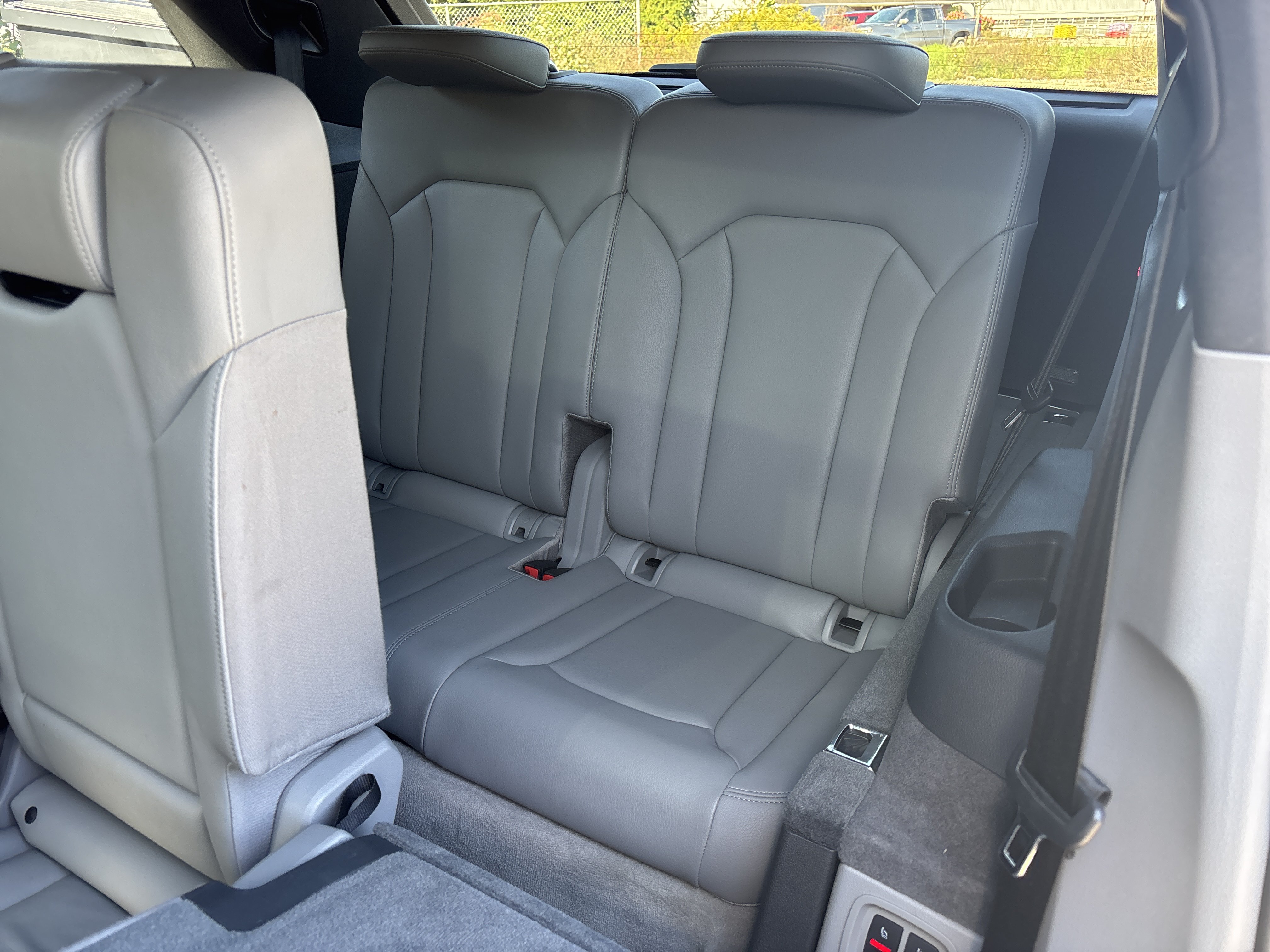 Used 2019 Audi Q7 3.0T Premium Plus w/ Premium Plus Package AWD/4WD image 19