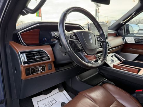 Used 2023 Lincoln Navigator L Reserve w/ Equipment Group 201A image 13