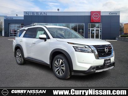 New 2025 Nissan Pathfinder SL