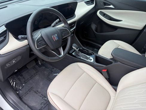 Used 2024 Buick Encore GX Avenir w/ Avenir Technology Package FWD image 11