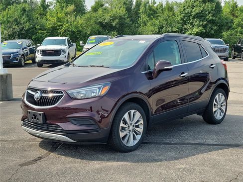 Used 2017 Buick Encore Preferred FWD image 2