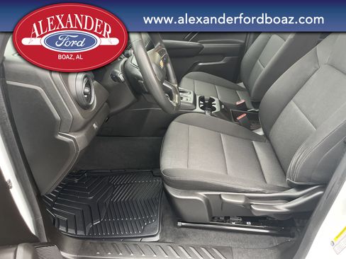 Used 2023 Chevrolet Colorado W/T image 8