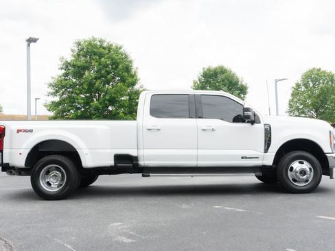 Used 2023 Ford F350 Lariat AWD/4WD image 10