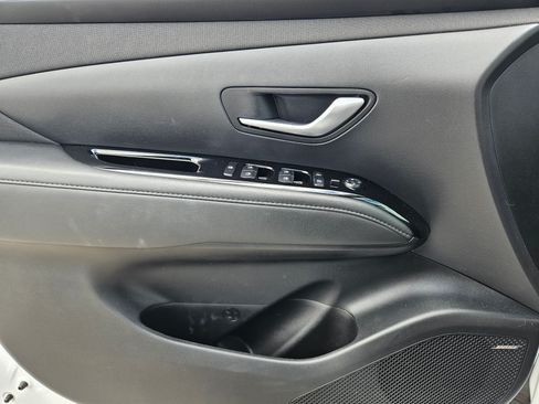 Used 2023 Hyundai Tucson Limited FWD image 23