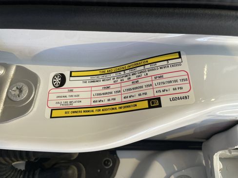 Used 2020 RAM 2500 Limited AWD/4WD image 46