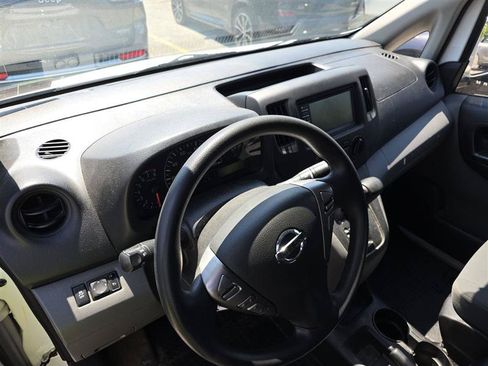 Used 2020 Nissan NV200 SV FWD image 11