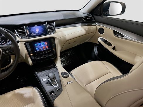 Used 2022 INFINITI QX50 Luxe image 24