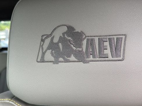 Used 2023 Chevrolet Silverado 1500 ZR2 w/ ZR2 Bison Edition AWD/4WD image 21