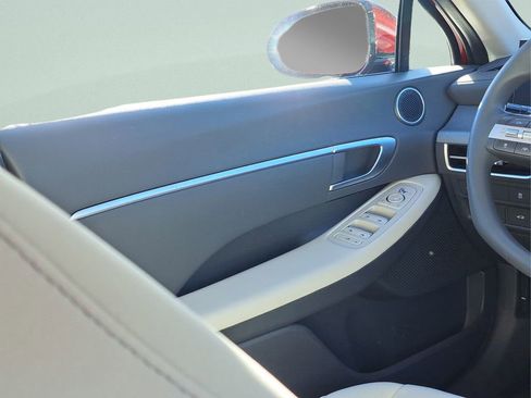 Certified 2024 Hyundai Sonata SEL image 16