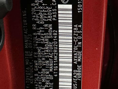 Used 2024 Toyota Camry SE image 34