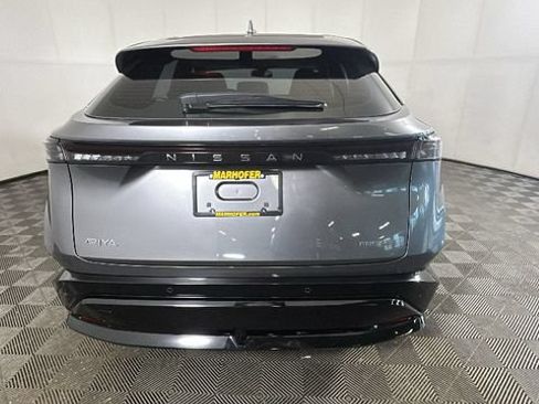 Used 2023 Nissan Ariya FWD image 3