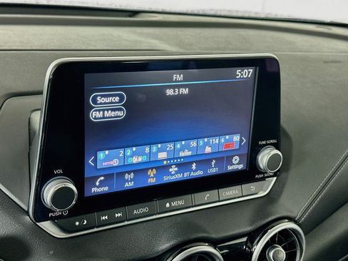 Used 2024 Nissan Sentra SV FWD image 19