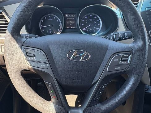 Used 2018 Hyundai Santa Fe Sport image 18