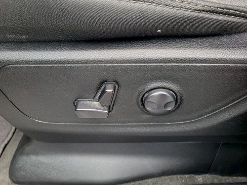 Used 2024 RAM 1500 Big Horn RWD image 21