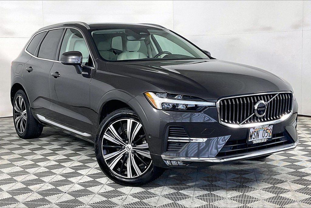 Used 2022 Volvo XC60 B5 Inscription w/ Advanced Package FWD image 12