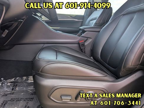 New 2026 Jeep Grand Cherokee Limited AWD/4WD image 12