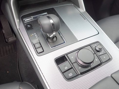 Used 2024 MAZDA CX-90 Plug-In Hybrid w/ Premium Plus image 19