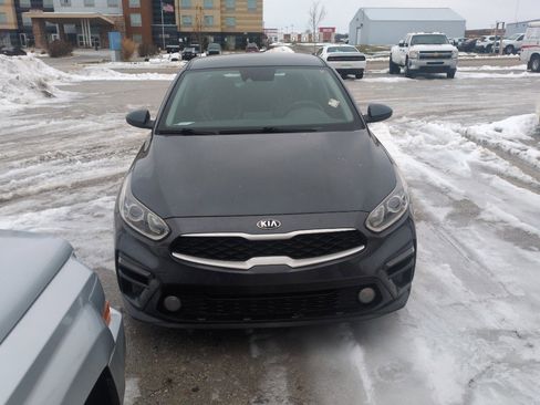Used 2019 Kia Forte LXS image 3