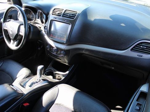 Used 2019 Dodge Journey Crossroad image 19